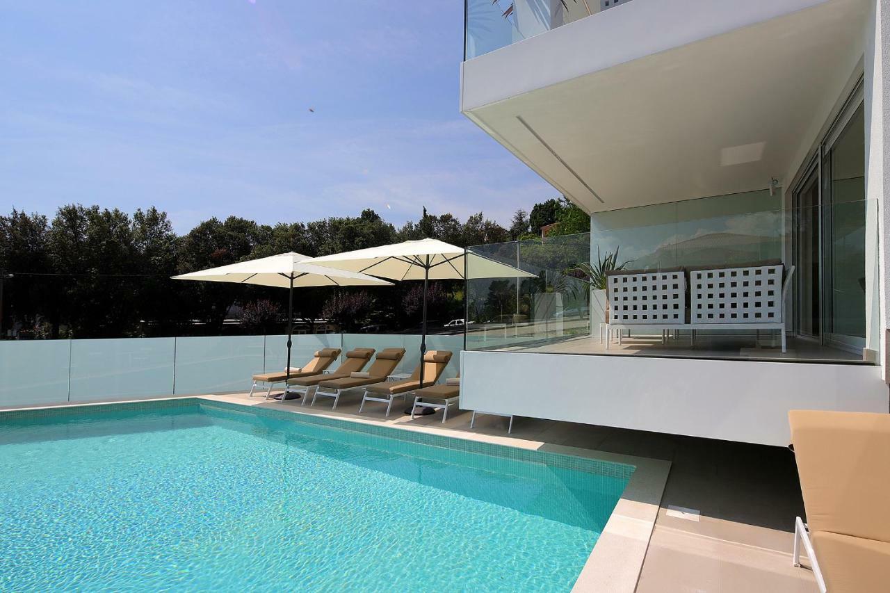 Designed Apartment With Swimming Pool Near The Beach 奥帕提亚 外观 照片